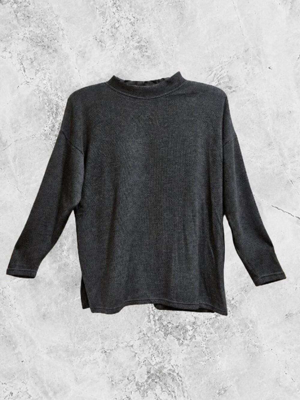 New York Style Women's Long Sleeve Knit Charcoal Sweater - M